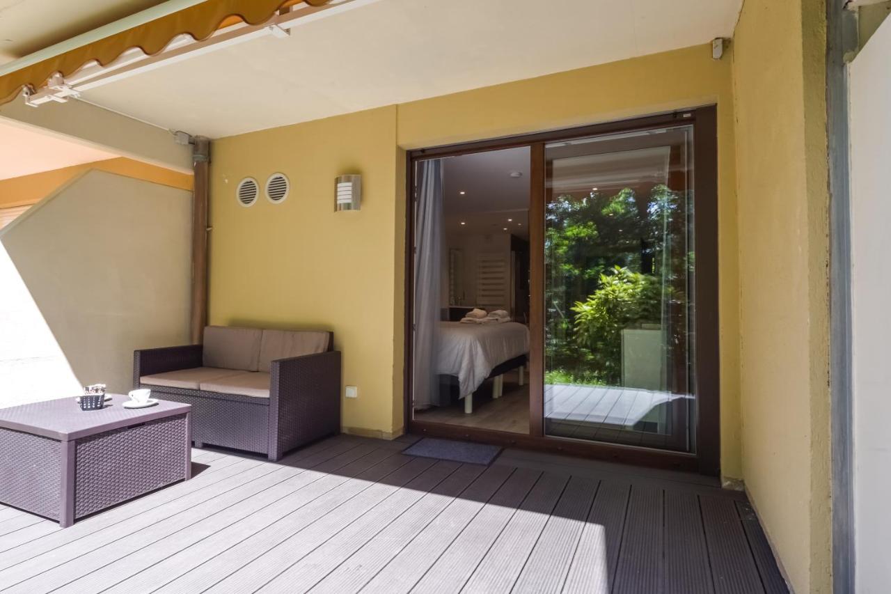 Wellholidays 19 - Studio Balneo Et Terrasse Piscine Boersch Ngoại thất bức ảnh